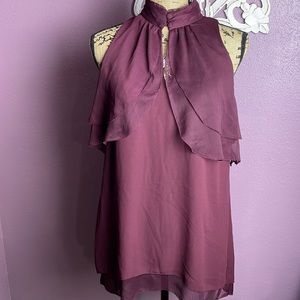 NWT Whitehouse Black Market Size 10 plum color sleeveless blouse!!